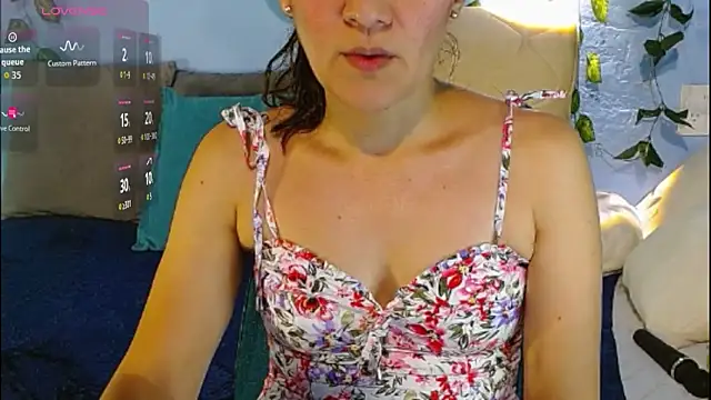 venus swet  online show from March 2026 12:43:02 AM