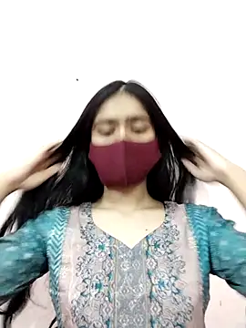 Snapshot of Arisha- chatting on December 2025 02:24:01 PM Arisha- online show from December 2025 02:24:01 PM