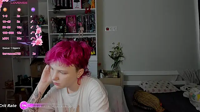 Snapshot of School_Love chatting on December 2025 07:39:02 AM School Love online show from December 2025 07:39:02 AM