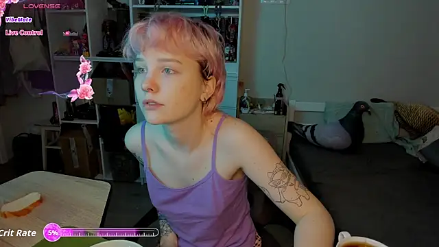 Snapshot of School_Love chatting on February 2026 07:04:01 AM School Love online show from February 2026 07:04:01 AM