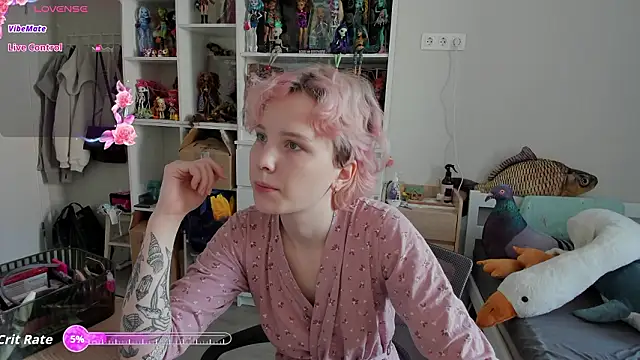 Snapshot of School_Love chatting on February 2026 07:04:02 AM School Love online show from February 2026 07:04:02 AM