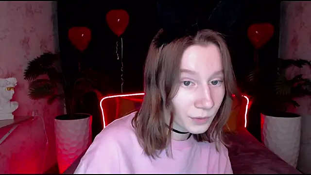 EnigmaSee online show from February 2025 02:37:02 PM