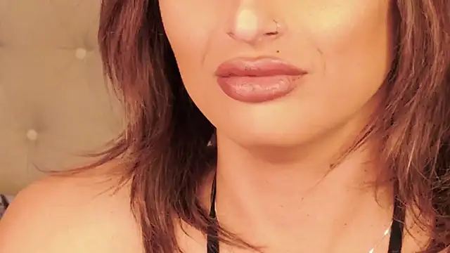 Snapshot of xprettysmilex chatting on January 2025 08:22:02 PM xprettysmilex online show from January 2025 08:22:02 PM