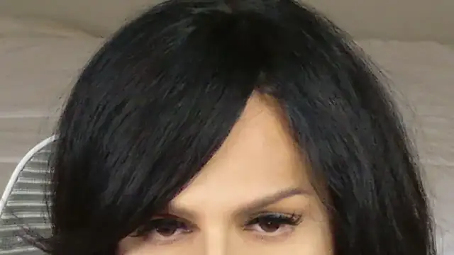 Snapshot of xprettysmilex chatting on November 2025 08:09:01 PM xprettysmilex online show from November 2025 08:09:01 PM