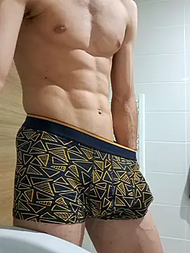 mertbey07 online show from December 2024 09:37:01 PM