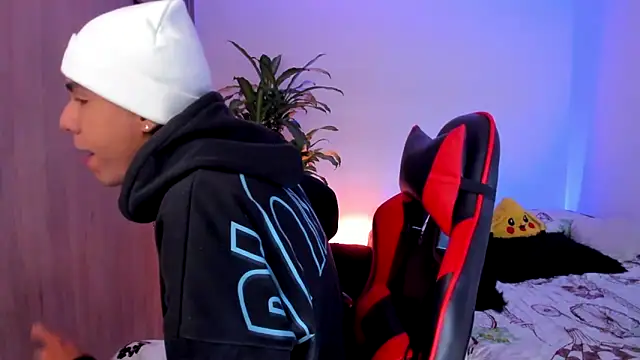 aldrinwhite online show from March 2026 02:12:02 PM