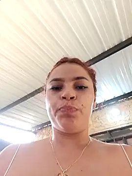 Snapshot of Mommy-Hot chatting on December 2025 12:44:02 PM Mommy-Hot online show from December 2025 12:44:02 PM