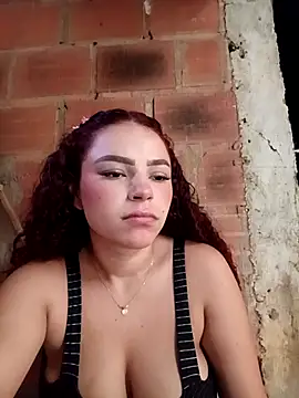 Snapshot of Mommy-Hot chatting on January 2026 12:51:02 PM Mommy-Hot online show from January 2026 12:51:02 PM