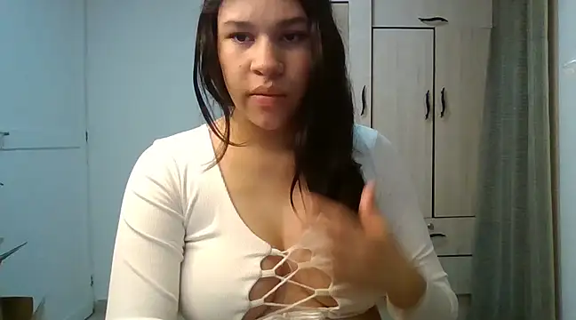 Indirasex 44 online show from February 2025 04:57:02 AM