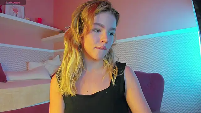 Snapshot of Anna_Robinson chatting on January 2025 01:10:02 AM Anna Robinson online show from January 2025 01:10:02 AM