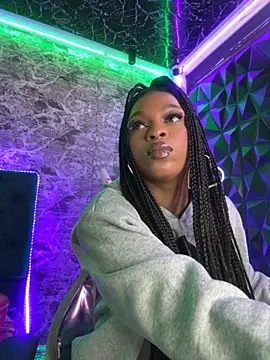 Melany Williams online show from September 2025 01:02:02 PM