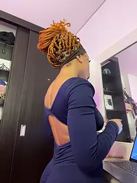 Melany Williams online show from May 2026 01:55:01 AM