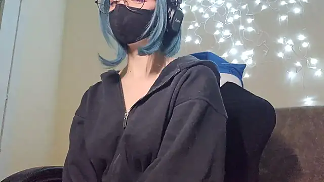 DanaWard online show from September 2025 10:46:01 PM