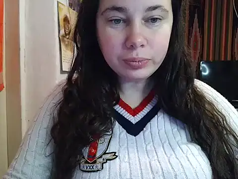 Cora Maro online show from November 2025 03:04:01 AM