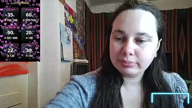 Snapshot of Cora_Maro chatting on April 2026 03:39:01 PM Cora Maro online show from April 2026 03:39:01 PM