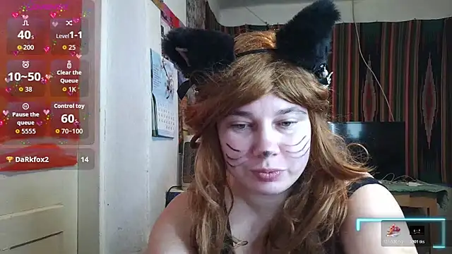 Cora Maro online show from April 2026 01:02:01 PM