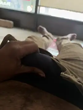 A-mira online show from March 2025 11:06:02 AM