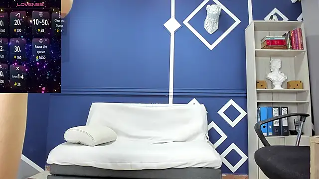 charolbruce 1 online show from March 2025 12:04:02 PM