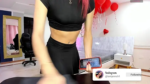charolbruce 1 online show from May 2026 11:47:01 AM