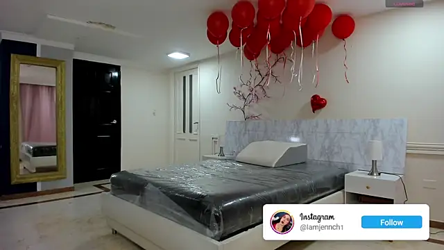 charolbruce 1 online show from June 2026 11:49:02 AM