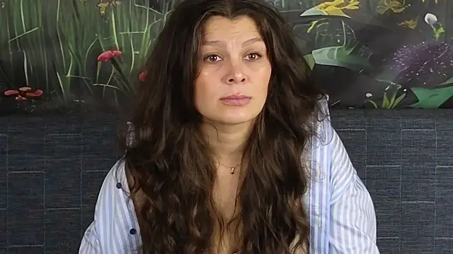 MadameDeFeu online show from November 2025 10:54:01 AM