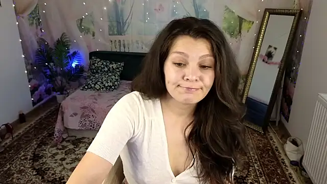 MadameDeFeu online show from June 2026 06:48:02 AM