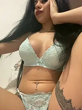 Snapshot of Ameliablack_1 chatting on January 2025 01:36:02 AM Ameliablack 1 online show from January 2025 01:36:02 AM