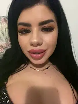 Snapshot of Ameliablack_1 chatting on January 2025 02:03:02 PM Ameliablack 1 online show from January 2025 02:03:02 PM