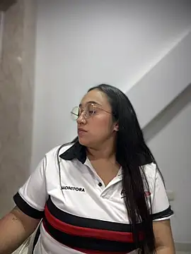 cata megan online show from February 2025 07:45:01 AM