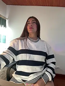 emmily d online show from March 2026 06:32:01 PM