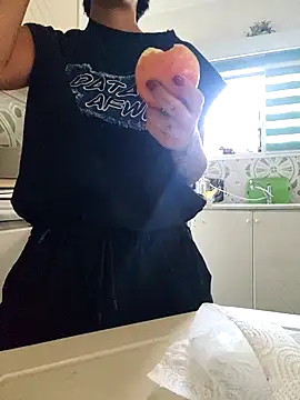 LorenRosse online show from September 2025 04:17:01 AM