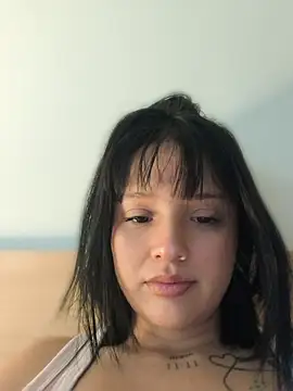 Snapshot of LorenRosse chatting on March 2026 11:09:01 PM LorenRosse online show from March 2026 11:09:01 PM