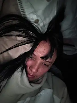 Snapshot of LorenRosse chatting on March 2026 11:22:02 PM LorenRosse online show from March 2026 11:22:02 PM