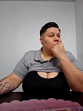 DevilDahm online show from February 2025 05:42:01 PM