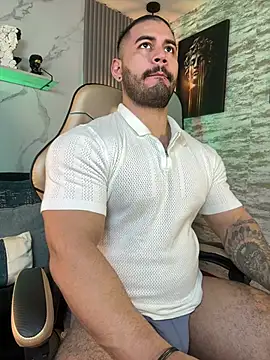 jaxon colton online show from June 2026 11:17:01 PM