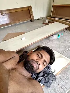 INDIANBOY7439 online show from May 2026 09:05:01 AM