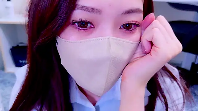 Snapshot of oxo_yuna_oxo chatting on December 2024 11:30:02 AM oxo yuna oxo online show from December 2024 11:30:02 AM