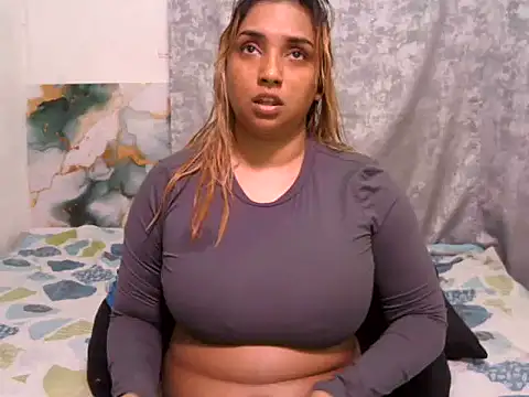 GORGEOUSLIPS online show from June 2026 03:37:02 PM