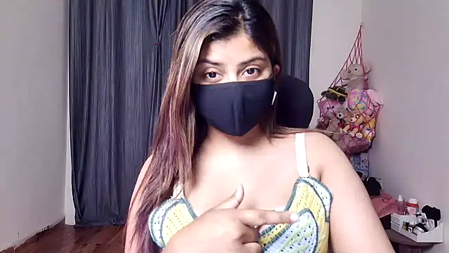 Hoty-Shivangi online show from February 2026 09:22:01 PM
