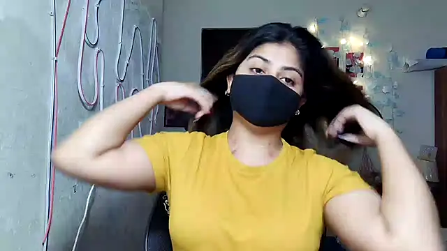 Snapshot of Hoty-Shivangi chatting on July 2026 11:31:02 AM Hoty-Shivangi online show from July 2026 11:31:02 AM