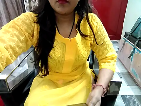 Snapshot of aarushi_sharmaa chatting on September 2025 03:34:01 PM aarushi sharmaa online show from September 2025 03:34:01 PM