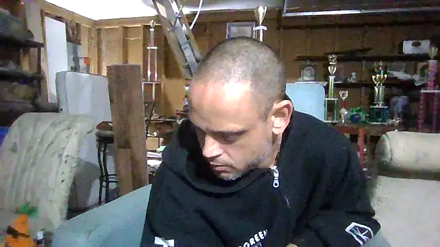 Buffshagswell online show from March 2025 06:26:02 AM