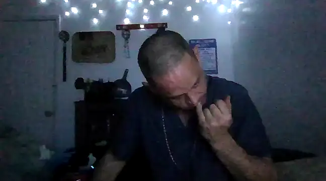 Buffshagswell online show from March 2025 08:21:01 PM