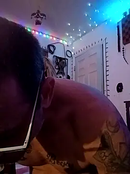 Buffshagswell online show from November 2025 04:11:01 AM