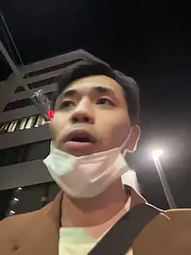 Snapshot of ryusei18570 chatting on December 2024 01:44:01 PM ryusei18570 online show from December 2024 01:44:01 PM