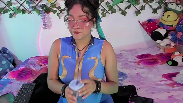 Snapshot of cutepie_uwu_ chatting on January 2025 08:05:02 PM cutepie uwu online show from January 2025 08:05:02 PM