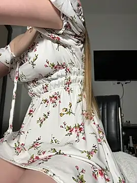 NickiLike online show from July 2026 05:59:02 PM