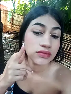 Julix A online show from December 2024 04:04:02 PM