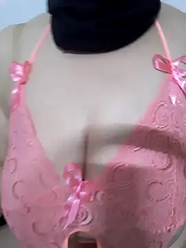 Snapshot of Ghazal_Arab21 chatting on March 2025 10:53:01 PM Ghazal Arab21 online show from March 2025 10:53:01 PM