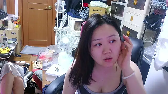 rami0428 online show from April 2026 09:42:01 PM